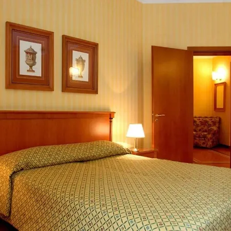 Residenza D'aragona 4*
