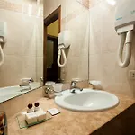 Hotel Residenza D'aragona 4*