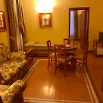 Residenza D'aragona Hotel 4*