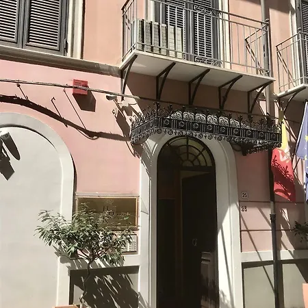Szálloda Residenza D'aragona Palermo