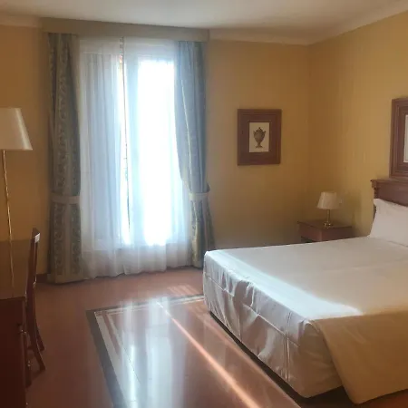 Residenza D'aragona فندق